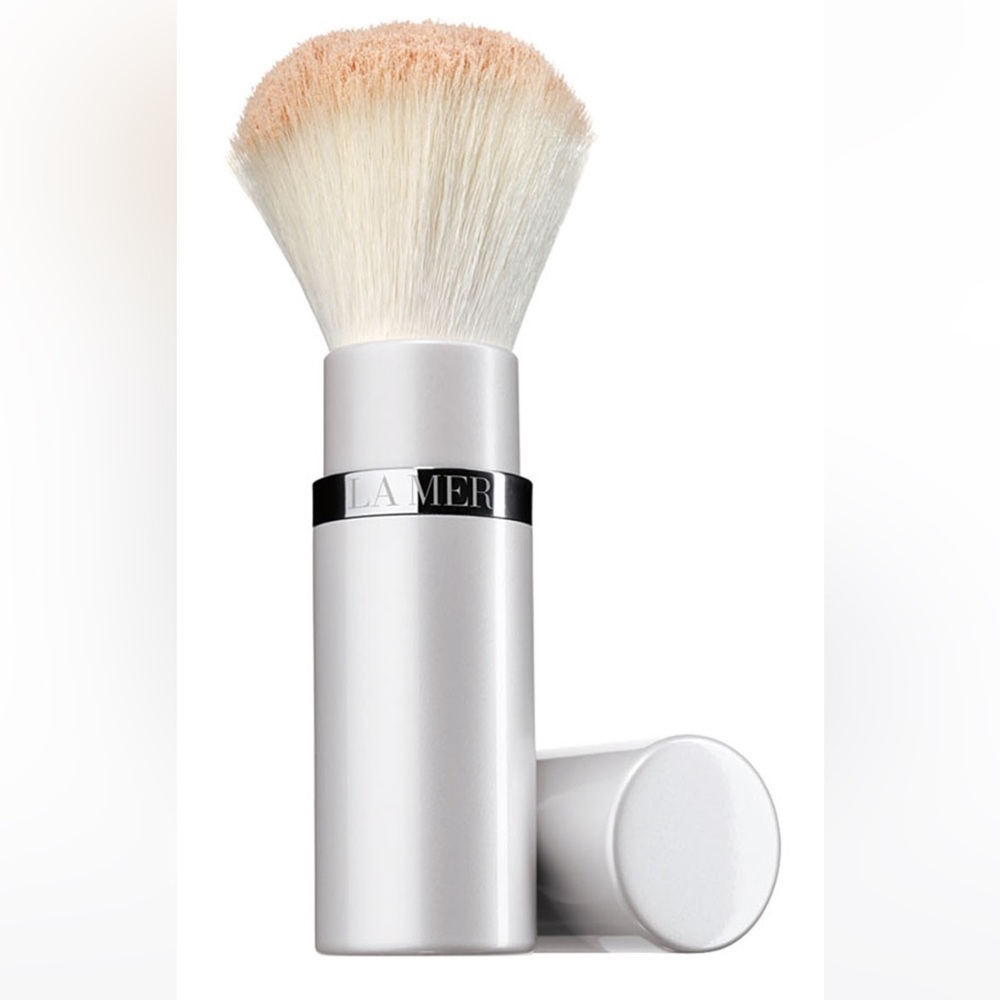 La Mer Powder Brush